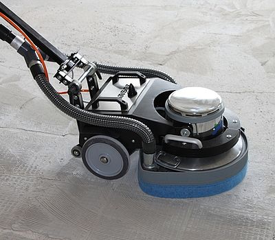 Janser Schleifmaschine im Einsatz
